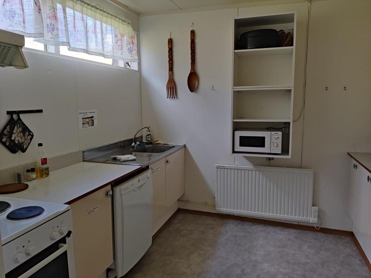 Solbrekka Guesthouse Mjoifjorthur Экстерьер фото